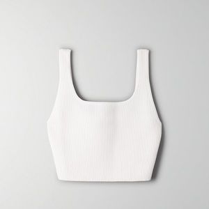 NWOT Aritzia Cropped Sculpt Knit Tank